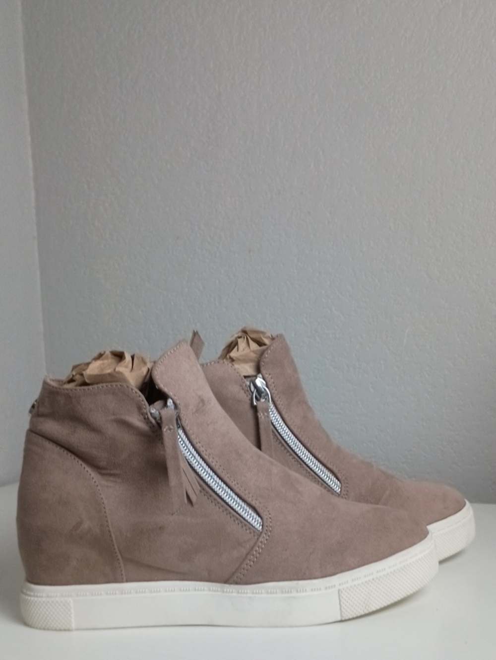 Women's Steve Madden Suede Wedges Size 5